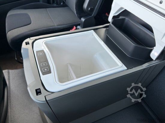 Háromirányú billenő teherautó MAN TGS 35.520 3-SEITENKIPPER, 8X4,  MEILLER-KIPPER, BORDMATIK, AUTOMATIK, E6, RETARDER