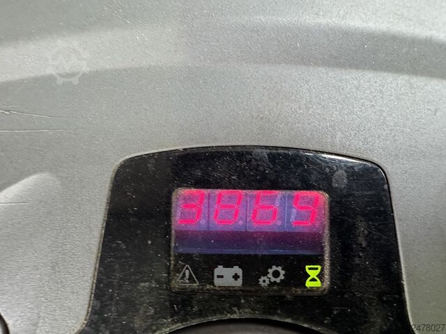 SWE 140 S - with PALLETCHANGER !! TOYOTA SWE 140 S - with PALLETCHANGER !!