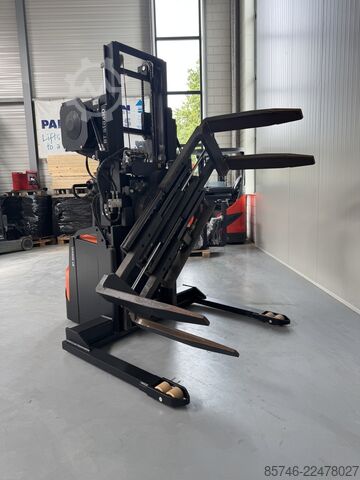 SWE 140 S - with PALLETCHANGER !! TOYOTA SWE 140 S - with PALLETCHANGER !!