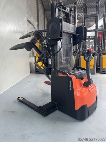 SWE 140 S - with PALLETCHANGER !! TOYOTA SWE 140 S - with PALLETCHANGER !!