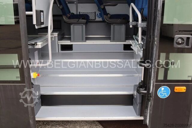 Intercitybus Iveco Crossway 10.8m  / Manual / préparation lift