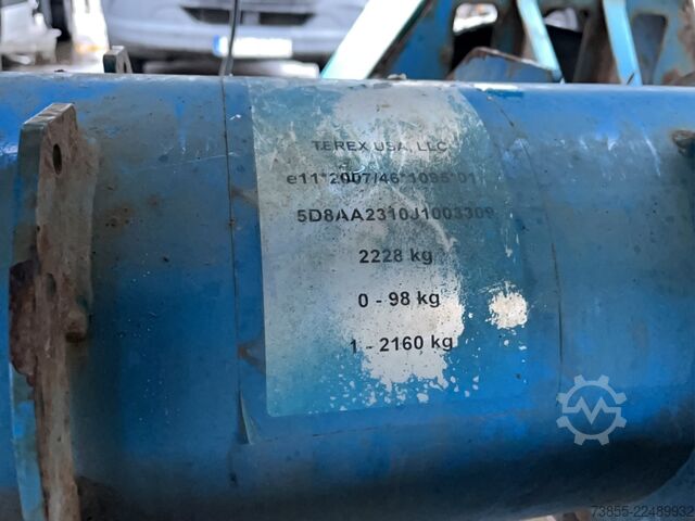 Trailer-Mounted Boom Lift Genie TZ™-50 Hybrid w/Drive (17m)
