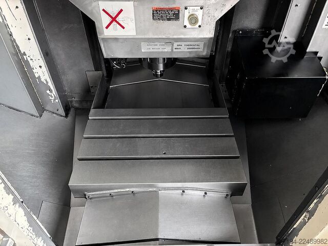 Vertikalt bearbejdningscenter YASDA YBM 640V
