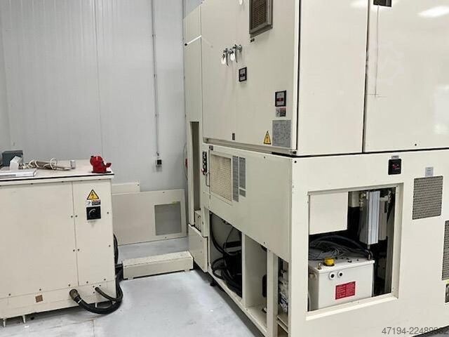 Vertikalt bearbejdningscenter YASDA YBM 640V