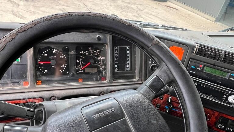 Estándar-SZM Volvo FH 12.420 (MANUAL GEARBOX / BOITE MANUELLE)