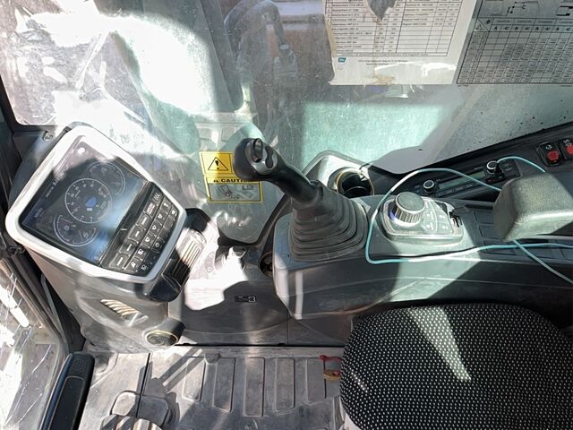 Excavadora de cadenas Hyundai HX300ANL