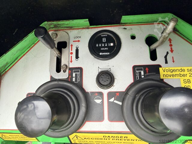 Avant 313 Minilader mit Mistzange, Radlader mit Teleskoparm avant 313S