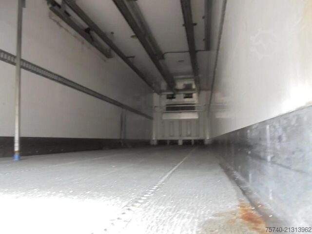 Transport frigorifique Vogelzang V0-STG 1 Axle + Dhollandia Lift + Carrier Vecto...