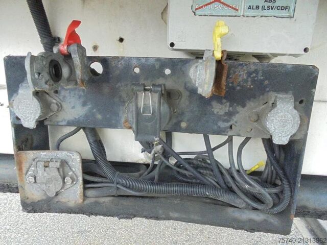 Transport frigorifique Vogelzang V0-STG 1 Axle + Dhollandia Lift + Carrier Vecto...