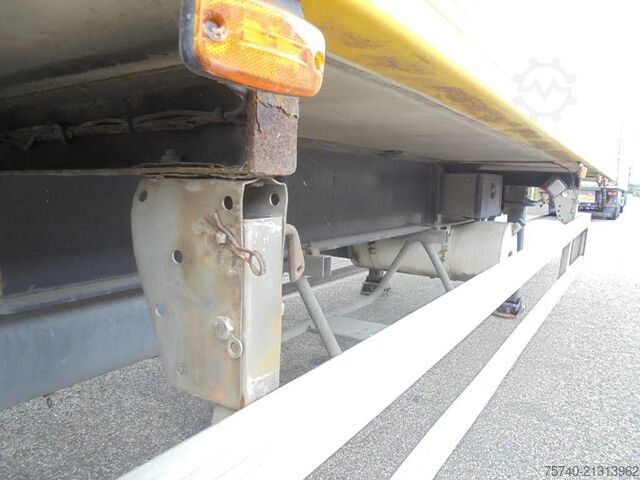 Chladírenská/mrazírenská přeprava Vogelzang V0-STG 1 Axle + Dhollandia Lift + Carrier Vecto...