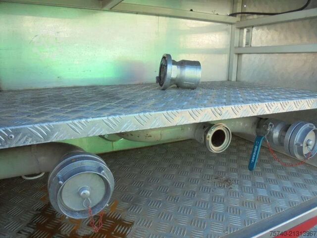 Brandweerwagen Steyr 1490 + Manual + 6X6 + 16000 L + TATRA