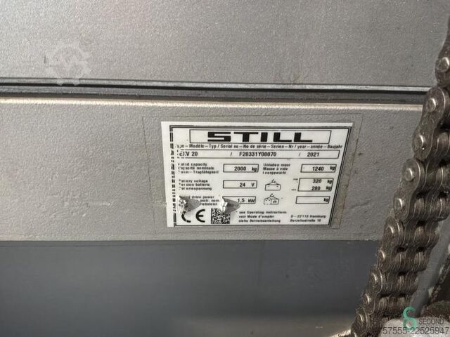  Still EXV20