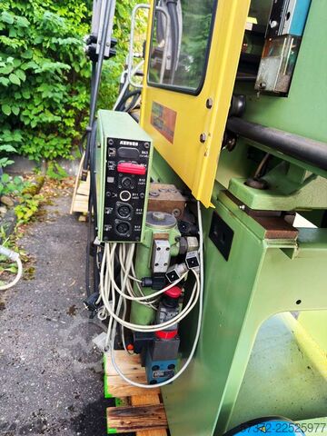  Arburg Allrounder 320-210-850