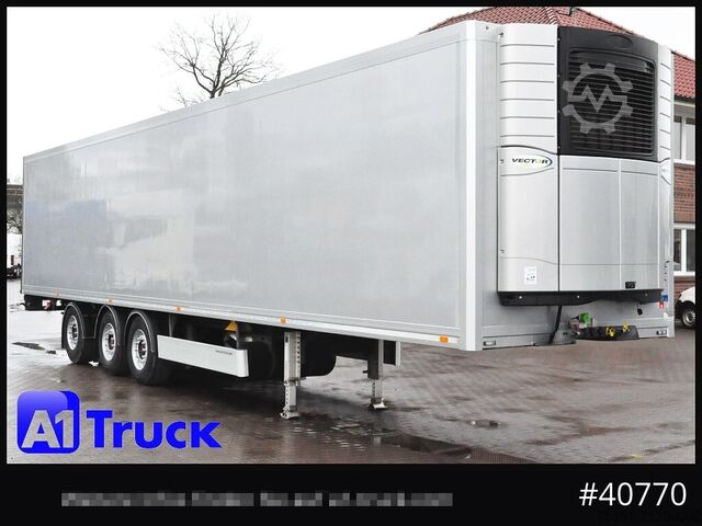 Hűtő félpótkocsi SCHMITZ Wüllhorst Vector 1950  560h !! Lenkachse Rolltor,