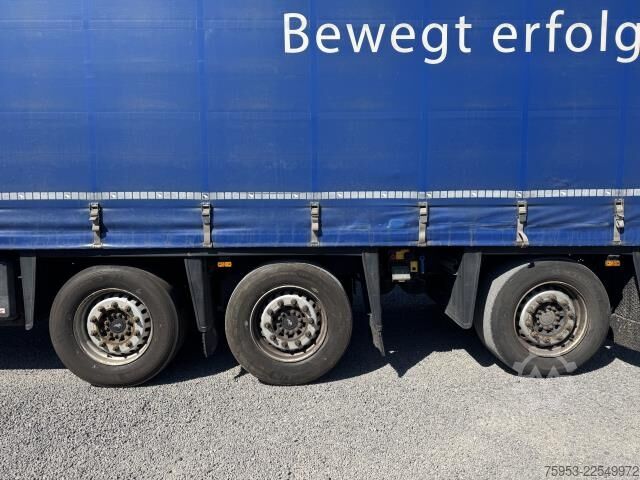 Ανοιχτό ημιρυμουλκούμενο με μουσαμά Schmitz Cargobull SCS 24 Varios Hubdach Staplerhalterung Lenkachse