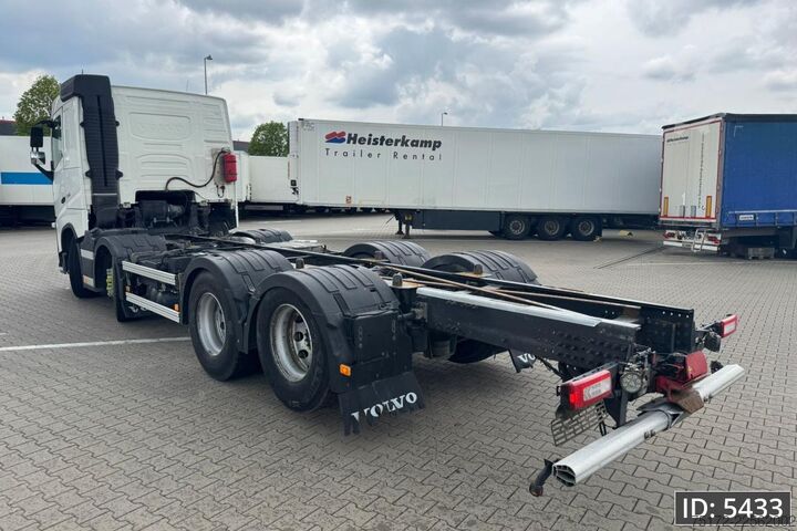 Chassis met cabine Volvo FH 540 Globetrotter, Euro 6, / 8x4 / ADR / Stee...