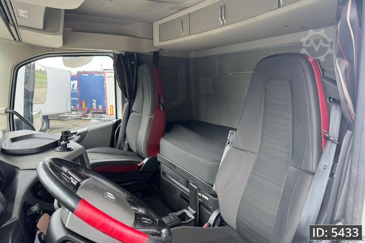Chassis met cabine Volvo FH 540 Globetrotter, Euro 6, / 8x4 / ADR / Stee...