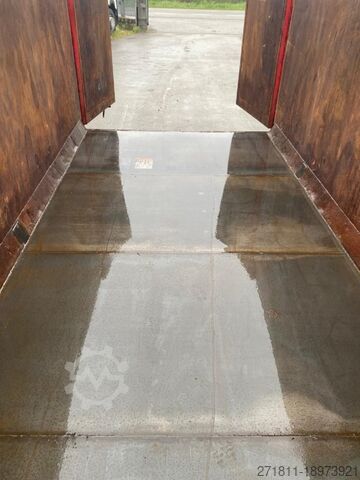 Kampós konténer CONTAINER SCARRABILE USATO A CIELO APERTO