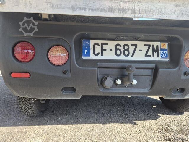 Egyedi igényekre szabott furgonok / testreszabott megoldások Ligier FLEX BENNE
