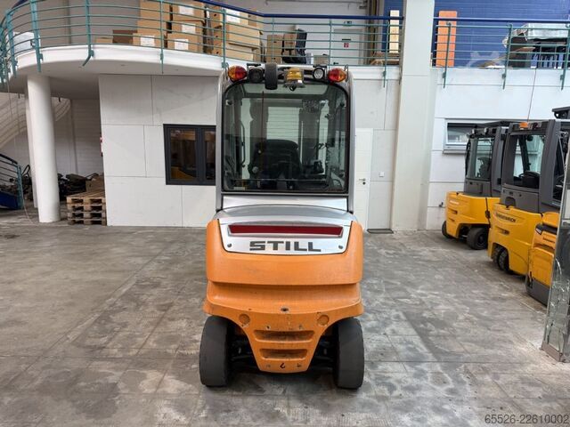 Elektrisk 4 -hjulet gaffeltruck Still RX 60-50-600 / 725 Std. / NEUWERTIG