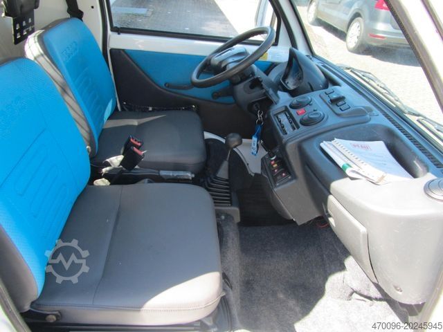 Tippbil skåpbil PIAGGIO Piaggio Pfau LKW Kipper*Plane*AHK*