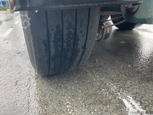 Kipper Trouillet SOCARI 69 m3 left side opens, self pump tyres, etc