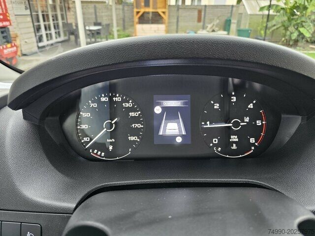 Vrachtwagen met bakwagen Fiat Ducato 35 MAXI 180 Koffer Kamera 7` TFT sofort