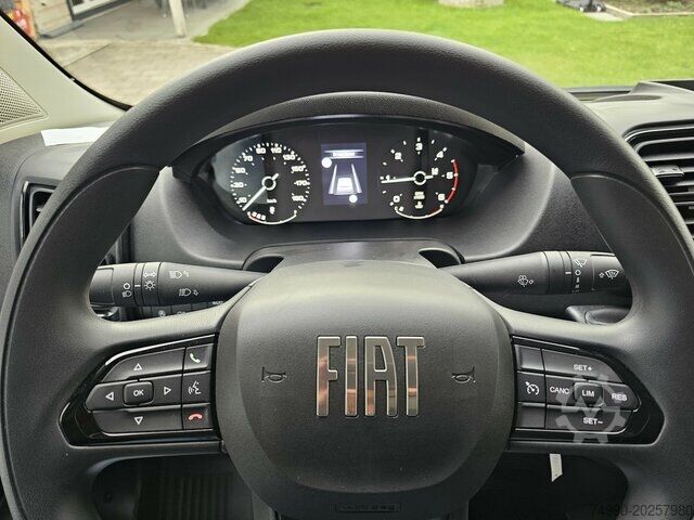 Vrachtwagen met bakwagen Fiat Ducato 35 MAXI 180 Koffer Kamera 7` TFT sofort