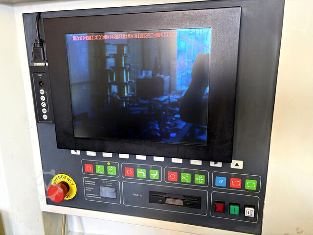 Trådgnisteroderingsmaskine CHARMILLES ROBOFIL 290