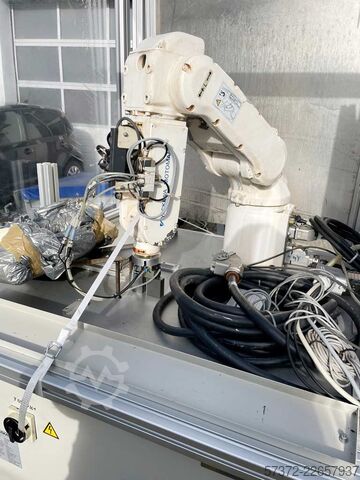 Robotcell Yaskawa YR-MH00005-E00