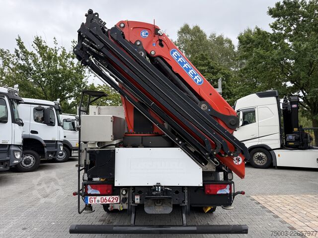 Gru montata su autocarro MAN TGS 26.470 6X2 Effer 215 bis 16 Meter