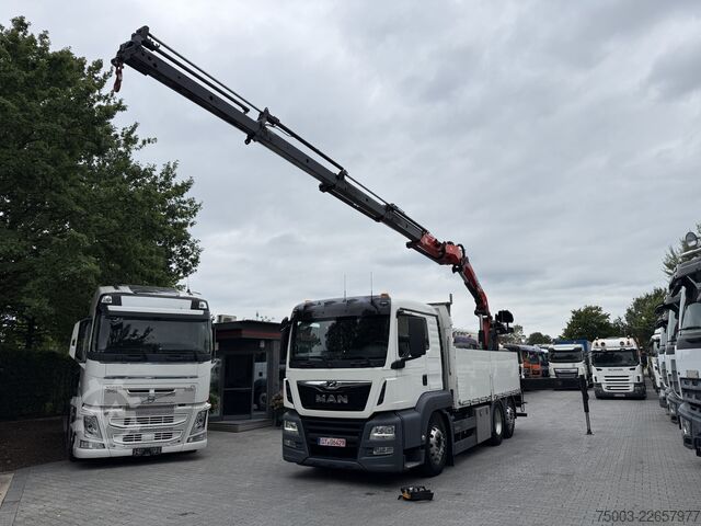 Gru montata su autocarro MAN TGS 26.470 6X2 Effer 215 bis 16 Meter