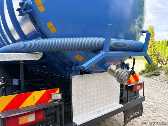 Vakuumtanktankvogn VOLVO FM330 6x2/2 Euro 5 LL Kanalreiniger 15000L