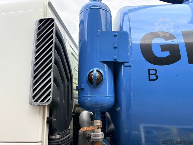Vakuumtanktankvogn VOLVO FM330 6x2/2 Euro 5 LL Kanalreiniger 15000L