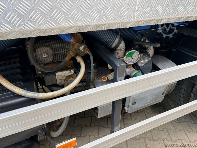Vakuumtanktankvogn VOLVO FM330 6x2/2 Euro 5 LL Kanalreiniger 15000L