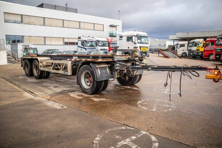 Containertransport MEPPEL AV-2800R-CONTAINER
