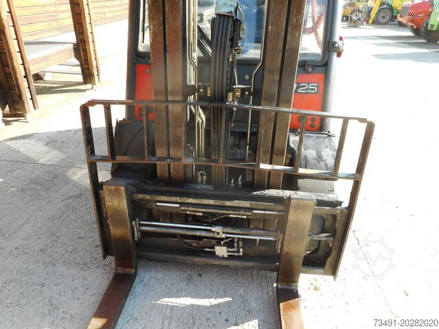 4-Rad-Gabelstapler Linde H25D-01 Triplex + SS + ZV