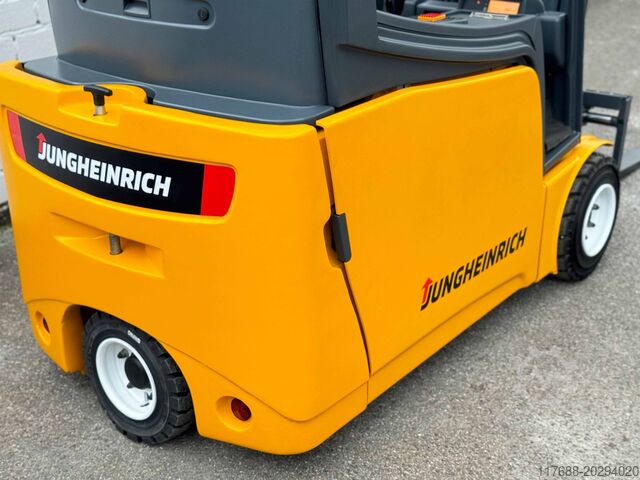 Elektryczny wózek trzykołowy Jungheinrich EFG 216k - Service Neu - Zinkenverst.-nur 2470std.