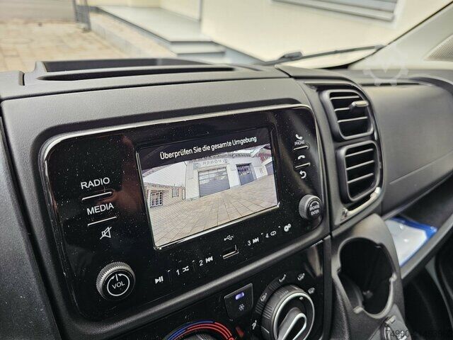 Van Fiat Ducato 35 MAXI 180 Koffer Automatik Seitentüre