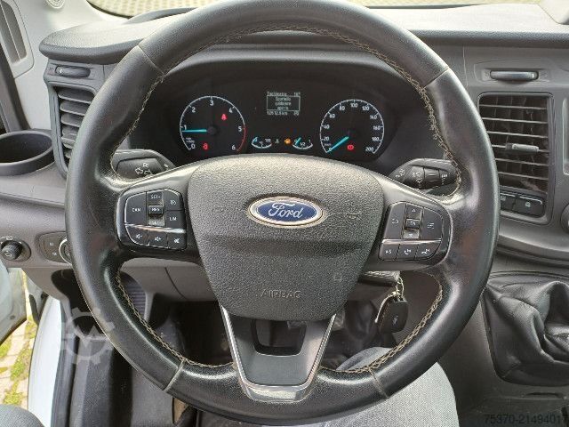 Anpassad skåpbil Ford TRANSIT 350 HYBRID