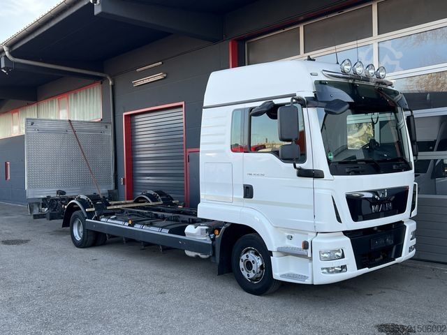 Podwozie ciężarówki MAN TGL 12.250 Euro6 Klima LBW 7m Chassie AHK 2xBett