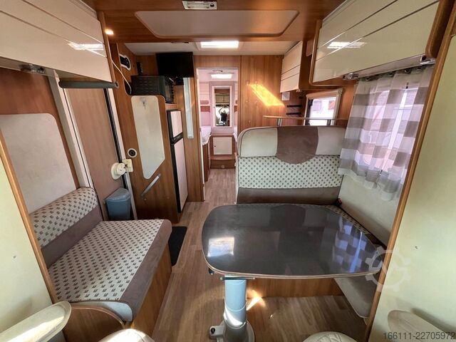 Teilintegriertes Wohnmobil RIMOR Katamarano 95 Plus - Hub/Einzelbetten - Klima -
