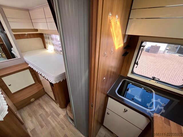 Teilintegriertes Wohnmobil RIMOR Katamarano 95 Plus - Hub/Einzelbetten - Klima -