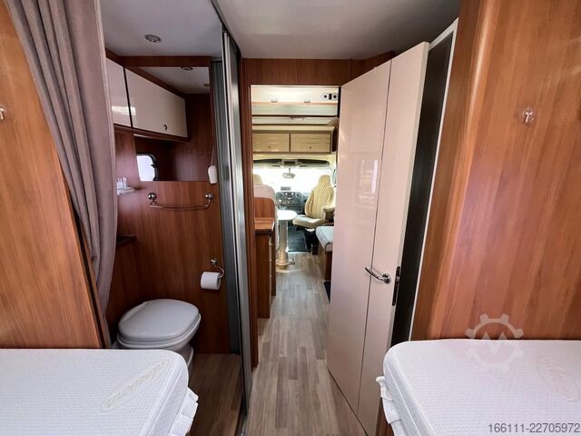Teilintegriertes Wohnmobil RIMOR Katamarano 95 Plus - Hub/Einzelbetten - Klima -