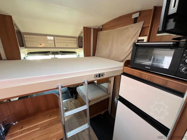 Teilintegriertes Wohnmobil RIMOR Katamarano 95 Plus - Hub/Einzelbetten - Klima -