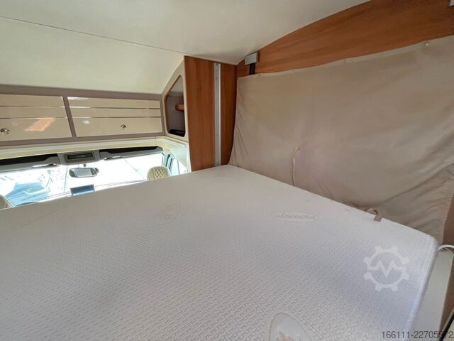 Teilintegriertes Wohnmobil RIMOR Katamarano 95 Plus - Hub/Einzelbetten - Klima -