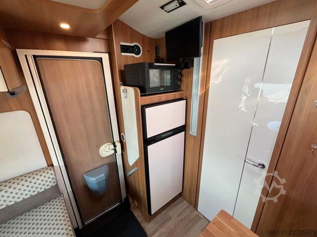 Teilintegriertes Wohnmobil RIMOR Katamarano 95 Plus - Hub/Einzelbetten - Klima -