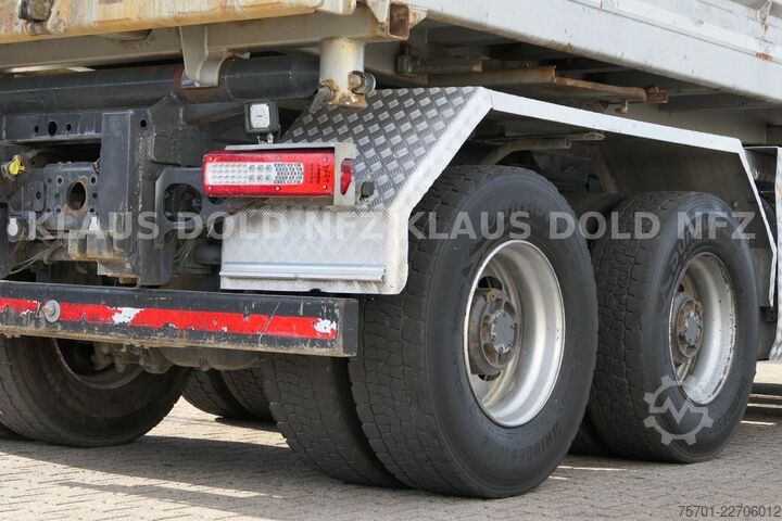 Driezijdige kipper RENAULT C 520 8x4 Kipper Retarder Kamera Euro 6