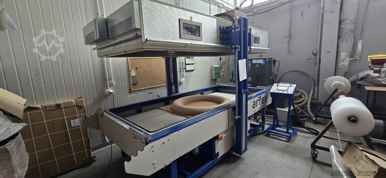 Termoformatrice - bordatrice Artex VPF2 3D