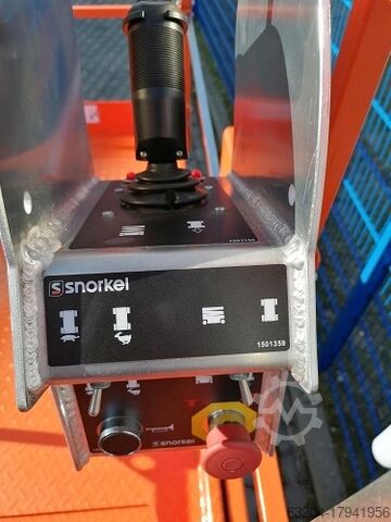Schaarlift Snorkel S4732E